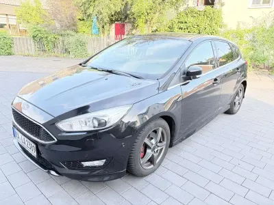 Gebraucht Ford Focus Titanium 150 PS (110 kW) 2015 Schwarz Limousine