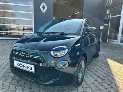 Gebraucht Fiat 500e Icon 86 kW (118 PS) 2022 Onyxschwarz metallic Kleinwagen