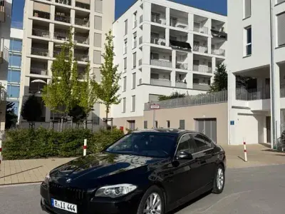 Gebraucht BMW 525 218 PS (160 kW) 2012 Schwarz Limousine