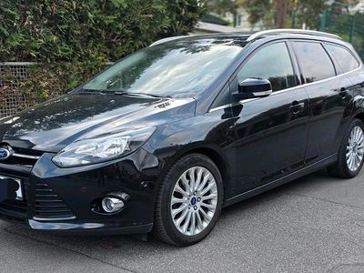 Usata Ford Focus 125 CV (91 kW) 2013 Nero Station wagon
