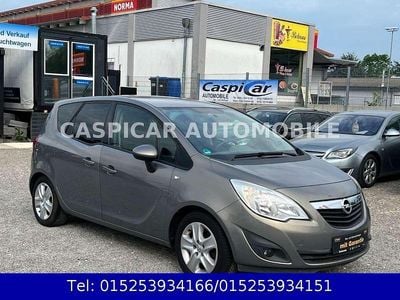 Gebraucht Opel Meriva 131 PS (96 kW) 2011 Muskat grau/muskat braun(m2) Van / Kleinbus