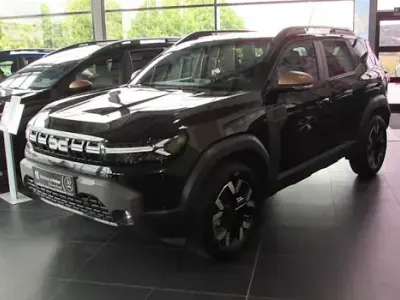 Usata Dacia Duster Extreme 131 CV (96 kW) 2025 Nero SUV