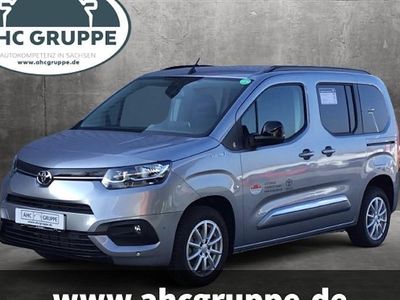 Silber Gebraucht 2024 Toyota Proace Verso City Kombi | 29.990 € (Superpreis)