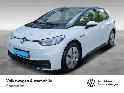 Gebraucht VW ID.3 Pure 110 kW (150 PS) 2021 Gletscherweiß metallic/schwarz Kleinwagen