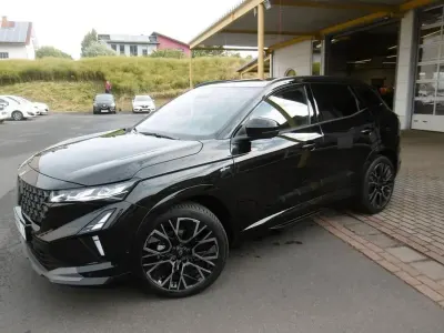 Gebraucht Renault Austral Esprit Alpine 158 PS (116 kW) 2025 Schwarz SUV