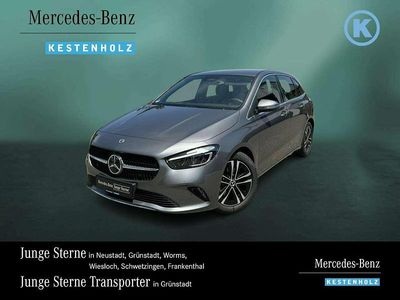 Gebraucht Mercedes B180 Progressive 136 PS (100 kW) 2024 Mountaingrau Van / Kleinbus