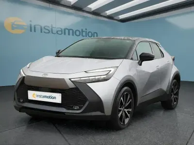Gebraucht Toyota C-HR 140 PS (102 kW) 2025 Silber SUV