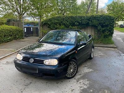 Usata VW Golf 101 CV (74 kW) 1998 Nero Cabrio