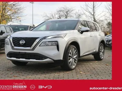 Neu Nissan X-Trail Tekna 163 PS (119 kW) 2025 Pearl white SUV