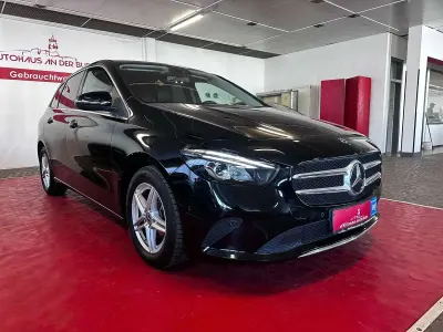 Gebraucht Mercedes B180 116 PS (85 kW) 2020 Nachtschwarz  unilack Van / Kleinbus