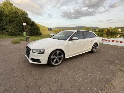 Gebraucht Audi A4 S-Line 245 PS (180 kW) 2012 Weiß Kombi