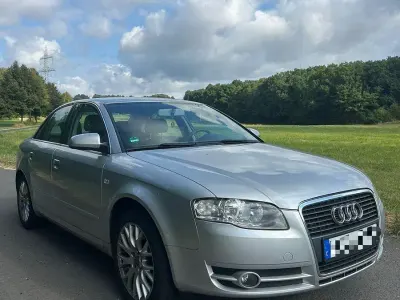 Gebraucht Audi A4 102 PS (75 kW) 2007 Silber Limousine