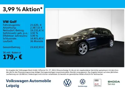 Gebraucht VW Golf VIII R-line 131 PS (96 kW) 2024 Schwarz Limousine