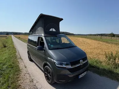 Gebraucht VW California California 150 PS (110 kW) 2024 Grau Van