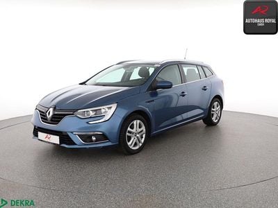 Gebraucht Renault Mégane GrandTour 140 PS (102 kW) 2019 Blau Kombi