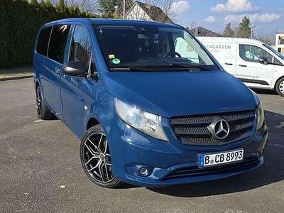 Używany Mercedes Vito 163 KM (119 kW) 2015 Niebieski Van