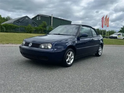 Gebraucht VW Golf 90 PS (66 kW) 2002 Blau Cabrio