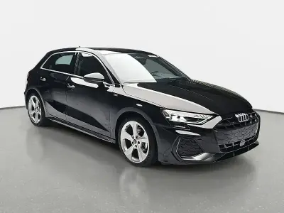 Gebraucht Audi A3 S-Line 150 PS (110 kW) 2025 Mythosschwarz metallic Limousine