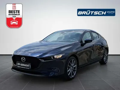Gebraucht Mazda 3 Center-Line 140 PS (102 kW) 2025 Deep crystal blue metallic Limousine