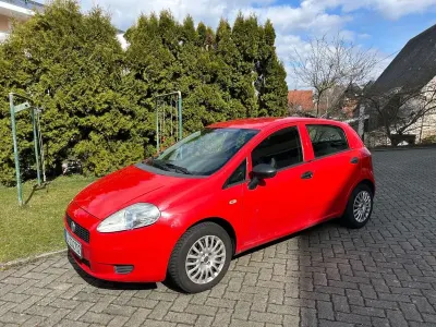 Gebraucht Fiat Grande Punto Active 65 PS (47 kW) 2009 Rot Kleinwagen
