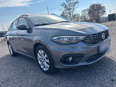 Second-hand Fiat Tipo 120 CP (88 kW) 2017 Berlinǎ