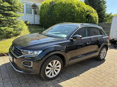 Używany VW T-Roc Advance 150 KM (110 kW) 2021 Czarny SUV