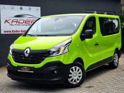 Gebraucht Renault Trafic Expression 121 PS (88 kW) 2019 Grün Van / Kleinbus