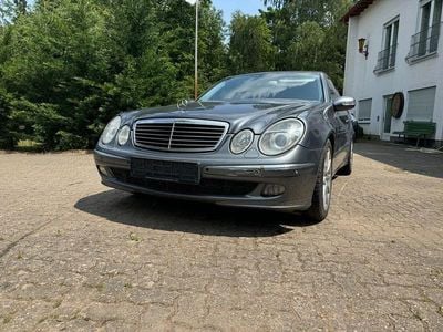 Mercedes E280