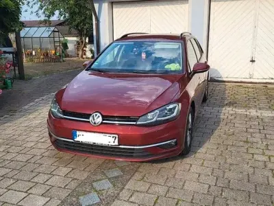 Gebraucht VW Golf VII United 150 PS (110 kW) 2020 Rot Kombi