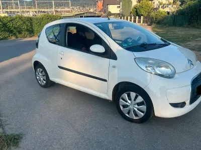 Gebraucht Citroën C1 68 PS (50 kW) 2010 Weiß Kleinwagen