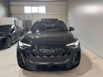 Neu Audi Q5 Sportback Sport 204 PS (150 kW) 2026 Schwarz SUV