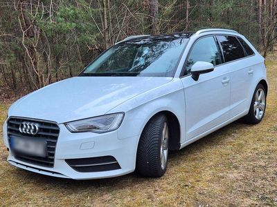 Gebraucht Audi A3 Ambition 150 PS (110 kW) 2015 Weiß Limousine