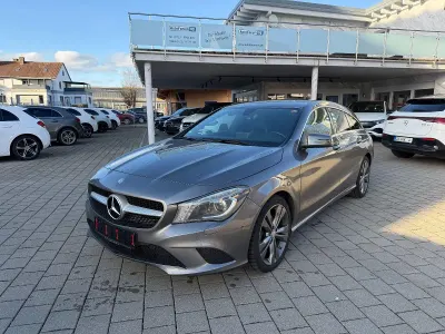 Gebraucht Mercedes CLA200 Shooting Brake 136 PS (100 kW) 2016 Grau Kombi