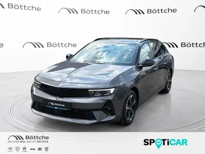 Gebraucht Opel Astra 131 PS (96 kW) 2025 Lackierung platiniumgrau/typ aussenverkleidung metalliclackierung Kleinwagen