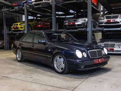 Mercedes E55 AMG