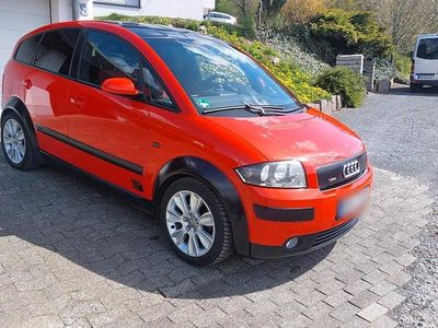 Usata Audi A2 75 CV (55 kW) 2003 Rosso Utilitaria
