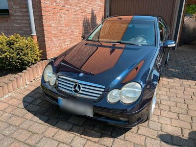 Mercedes C180