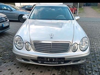 gebraucht Mercedes E220 