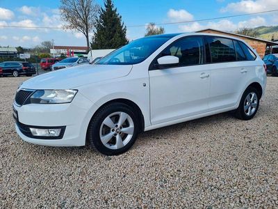 Usata Skoda Rapid Ambition 105 CV (77 kW) 2014 Bianco Utilitaria