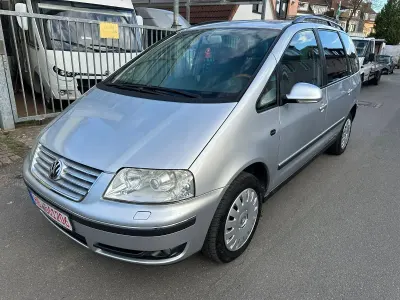Gebraucht VW Sharan Highline 116 PS (85 kW) 2004 Silber Van / Kleinbus