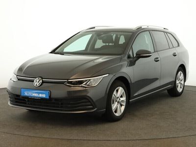 Gebraucht VW Golf VIII Life 150 PS (110 kW) 2024 Delfingrau metallic Kombi