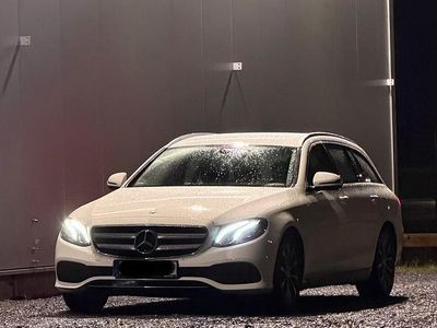 Usata Mercedes E220 Avantgarde 194 CV (142 kW) 2017 Bianco Station wagon