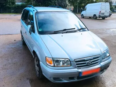 Gebraucht Hyundai Trajet 140 PS (102 kW) 2006 Silber Van / Kleinbus