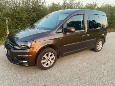 Gebraucht VW Caddy 102 PS (75 kW) 2016 Braun Van / Kleinbus