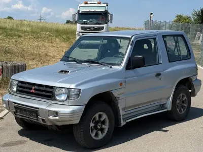 Gebraucht Mitsubishi Pajero 116 PS (85 kW) 2004 Silber SUV