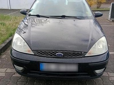 Usata Ford Focus 116 CV (85 kW) 2004 Nero Berlina
