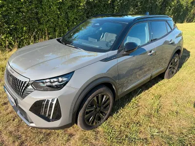 Gebraucht Peugeot 2008 GT 136 PS (100 kW) 2025 Grau SUV