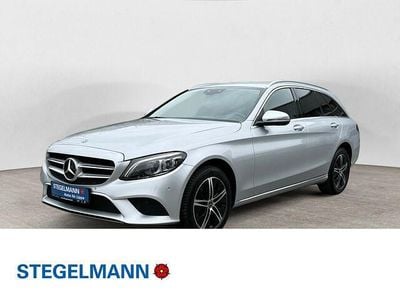 Gebraucht Mercedes C220 Avantgarde 194 PS (142 kW) 2021 Iridiumsilber  metalliclack Kombi