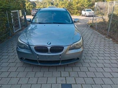 BMW 525
