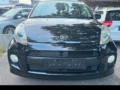 Schwarz Gebraucht 2007 Daihatsu Sirion Kleinwagen | 1.600 € (Fairer Preis)